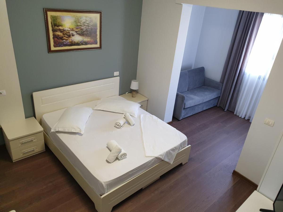 Perandor Beach Durrës Extérieur photo