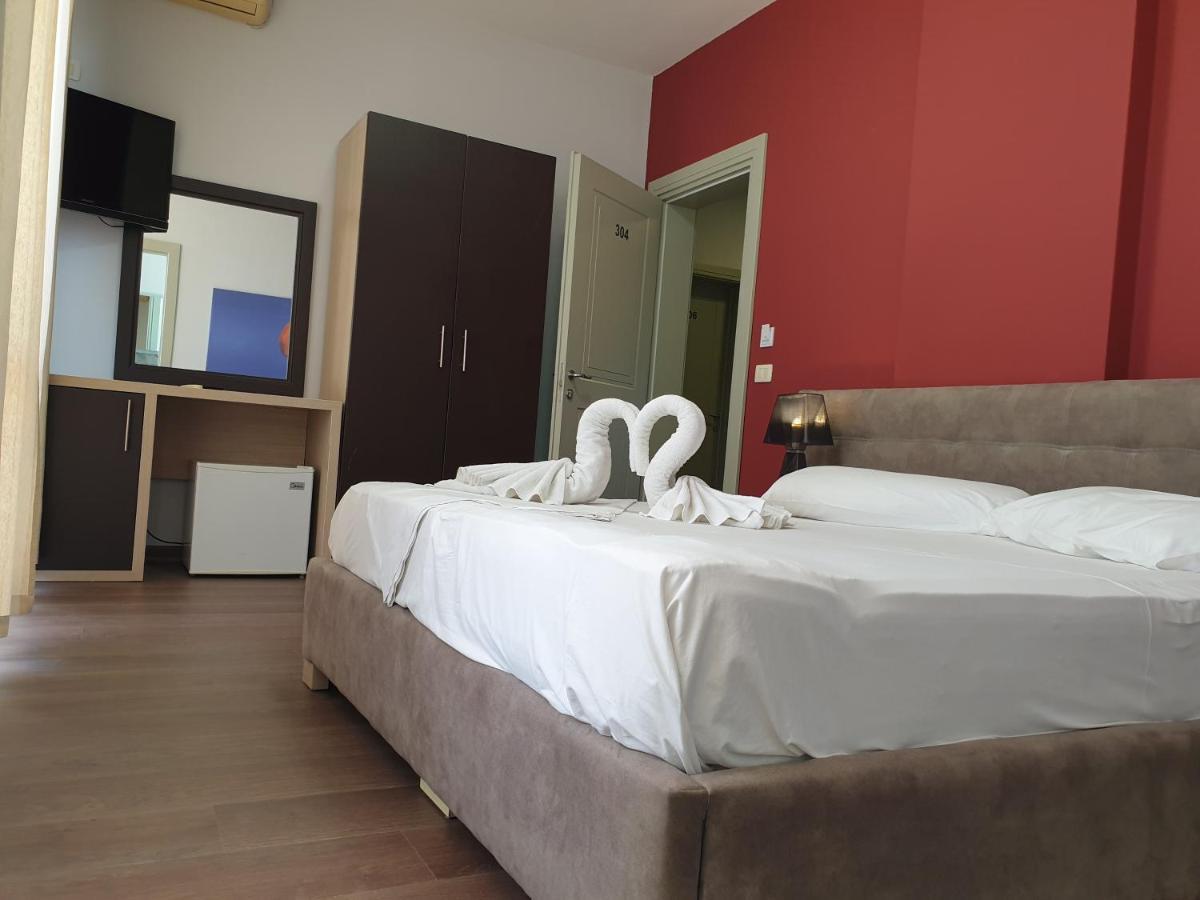 Perandor Beach Durrës Extérieur photo