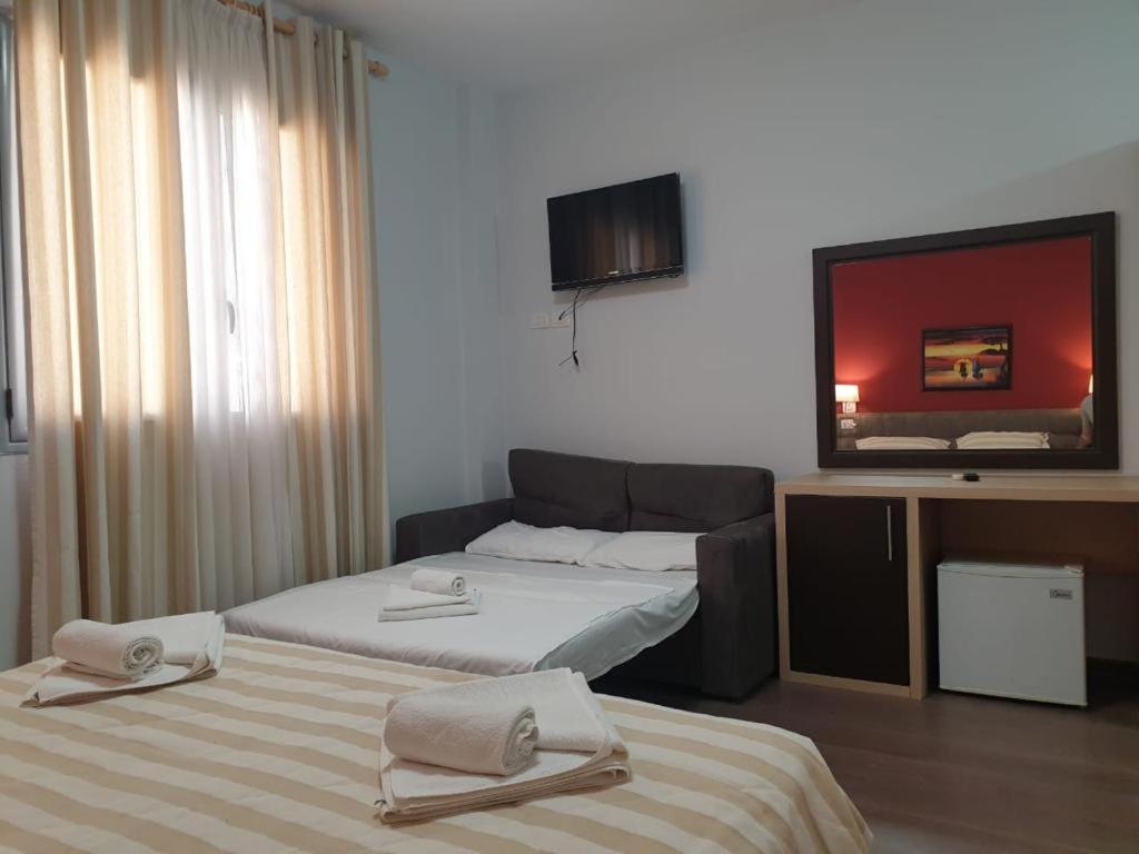 Perandor Beach Durrës Extérieur photo