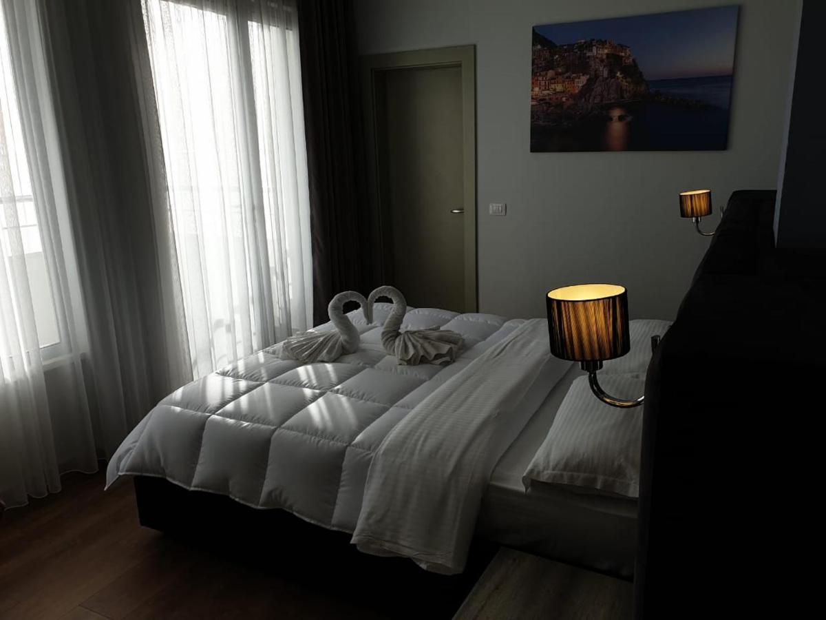 Perandor Beach Durrës Extérieur photo
